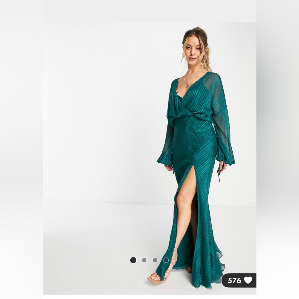 Beautiful deep turquoise gown with Slit!